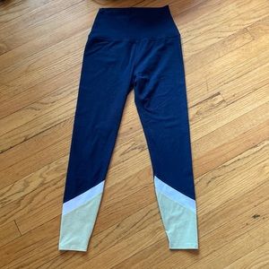 Beyond Yoga x Peloton yoga pants - navy with green color blocking at bottom